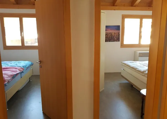 Apartamento Neuwertige 3 ½ Zimmer-wohnung In Zillis/andeer