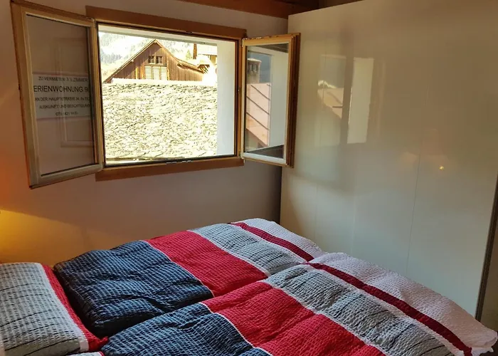 Neuwertige 3 ½ Zimmer-wohnung In Zillis/andeer *