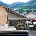 Daire Neuwertige 3 ½ Zimmer-wohnung In Zillis/andeer *