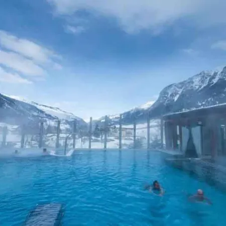 Neuwertige 3 ½ Zimmer-wohnung In Zillis/andeer * Zillis