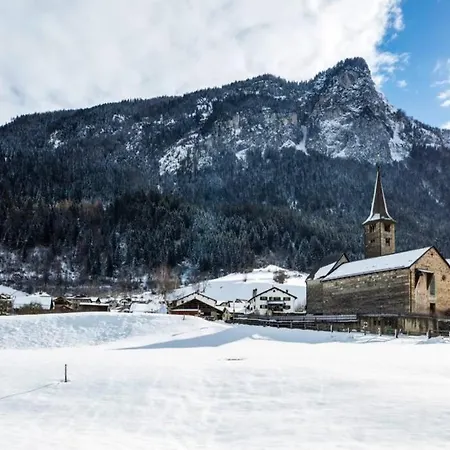 Апартаменты Neuwertige 3 ½ Zimmer-wohnung In Zillis/andeer *