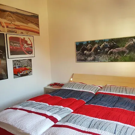 Neuwertige 3 ½ Zimmer-wohnung In Zillis/andeer * Циллис