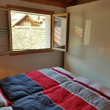 Neuwertige 3 ½ Zimmer-wohnung In Zillis/andeer *