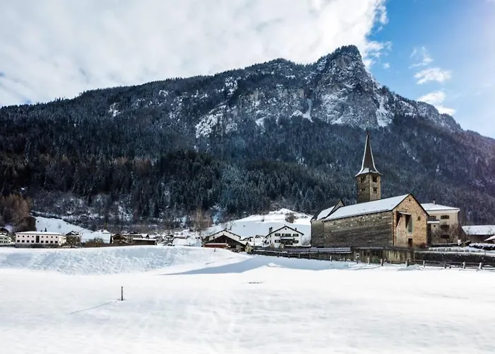 Apartment Neuwertige 3 ½ Zimmer-wohnung In Zillis/andeer *